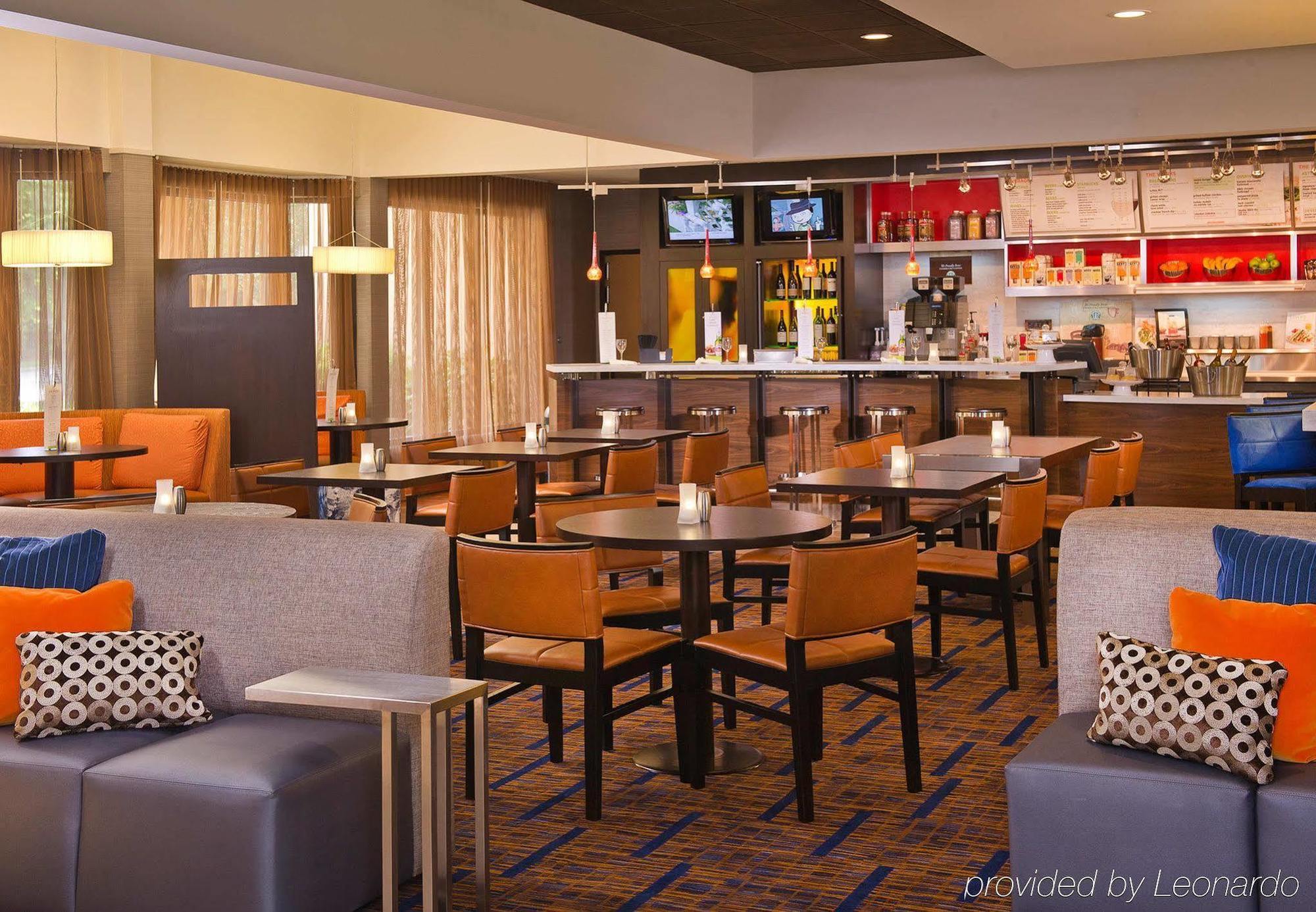 Courtyard By Marriott Raleigh Midtown Hotel Exterior photo